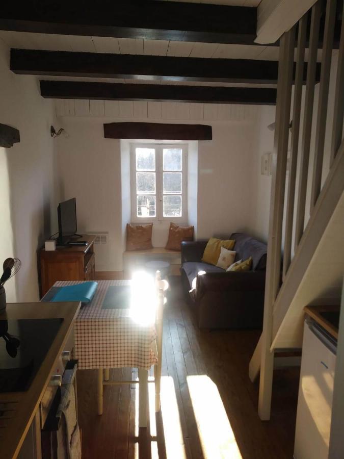 La Petite Tour Villa Carlux Екстериор снимка